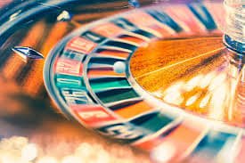 Berbagai perangkat mobile menampilkan pulaujudi slot dengan tampilan responsif